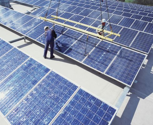 Photovoltaikanlagen auf Gebäudedächern